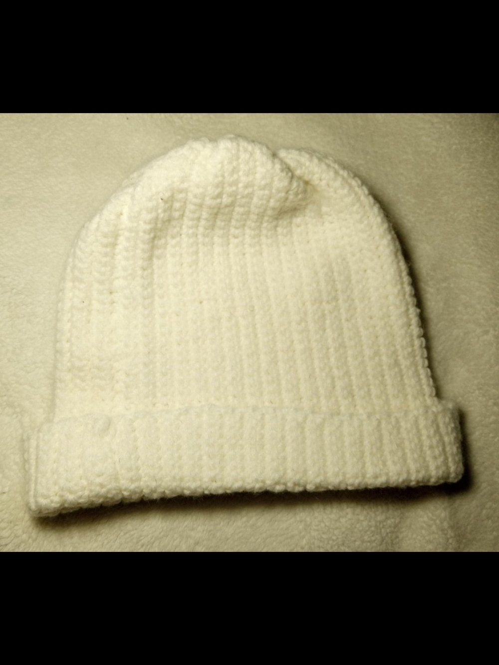 Handmade Cream Waffle-Knit Beanie – Cozy Winter Essential